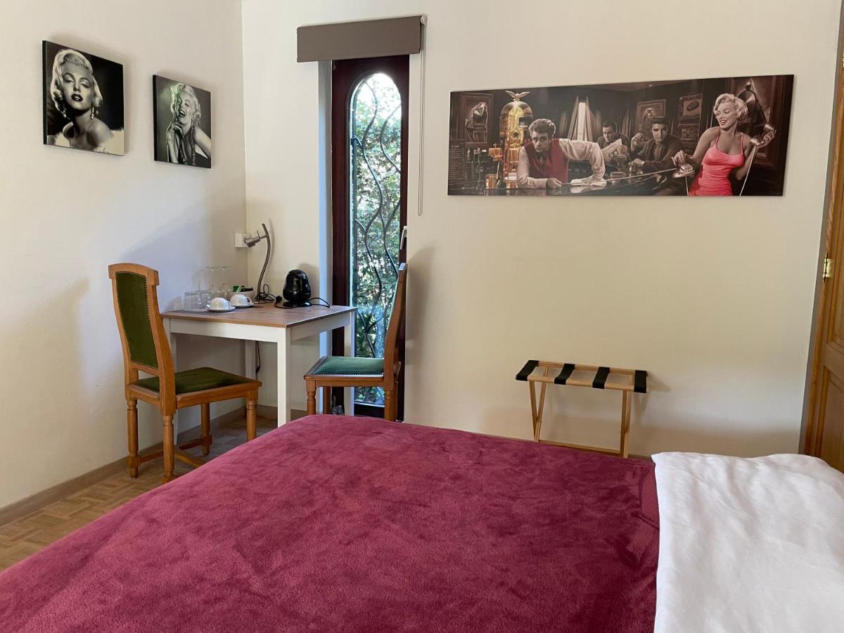 Averbode B&B Monroe מראה חיצוני תמונה